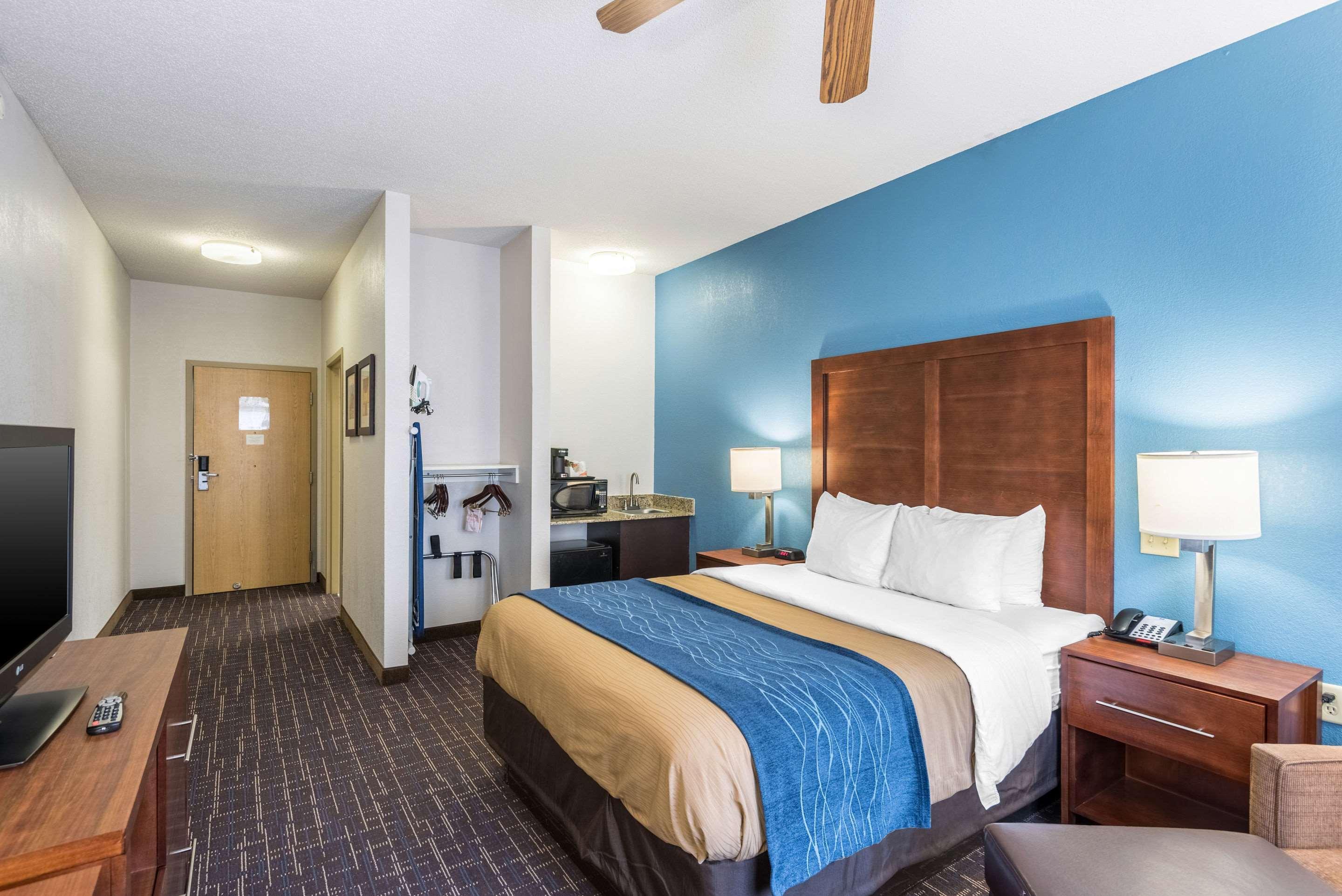 Comfort Inn & Suites Lees Summit - Kansas City Lee's Summit Exterior photo